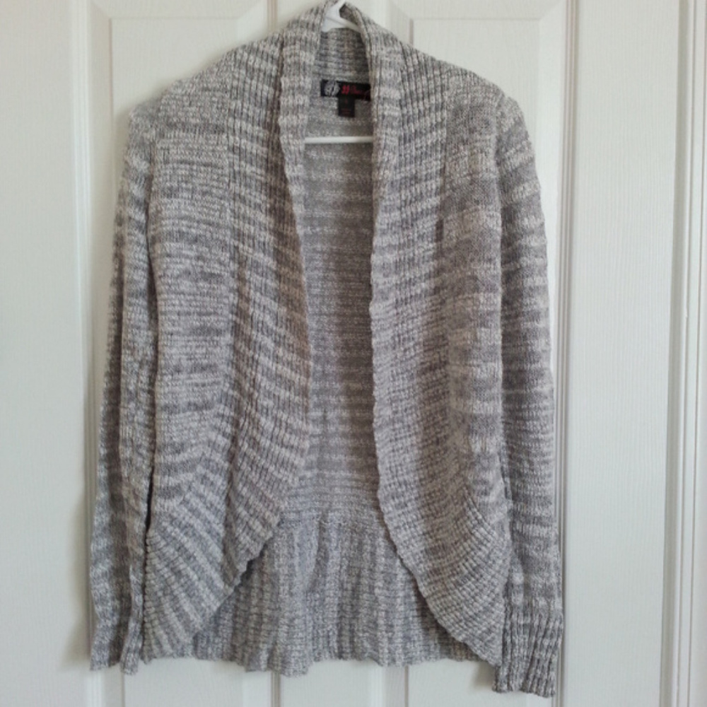 💥JJ Basics Gray Cardigan size S